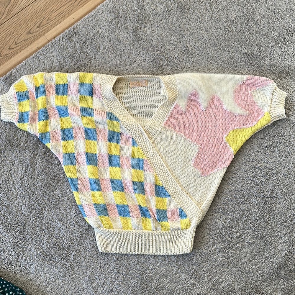 80s batwing sweater with sequins. Perfect for Easter